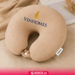 Gối Chữ U Quà Tặng Khách Hàng 6 goi chu u theu logo