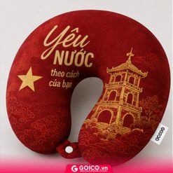 May gối chứ U in họa tiết yêu nước
